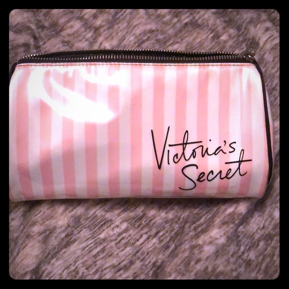 Victoria's Secret Handbags - Victoria’s Secret bag